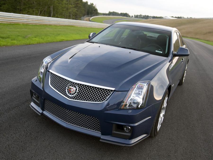  Cadillac CTS-V Coupe 2010 года  (фото 21 из 315)